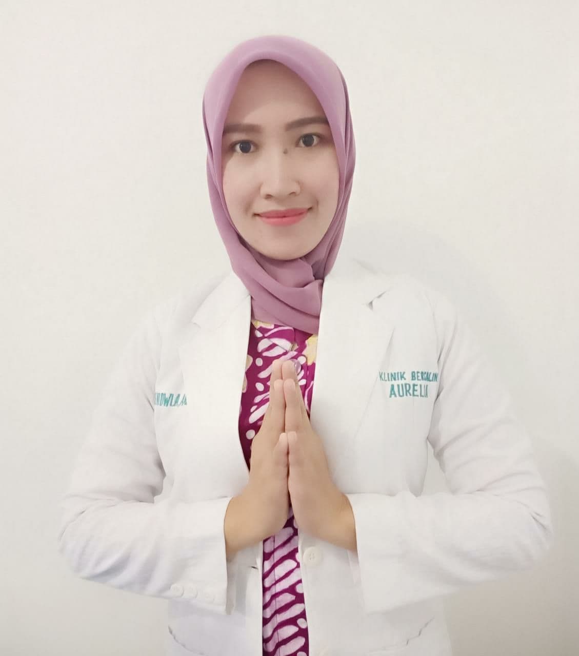 Reny Dwi Agustina, S.Tr.Keb, CH, CHT, CHp, CHE, CBMT, C.MBST